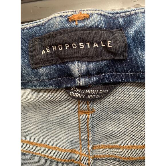 Aéropostale Super High-Rise Curvy Jegging Distressed Jeans – Size 8 Reg - Picture 4 of 4